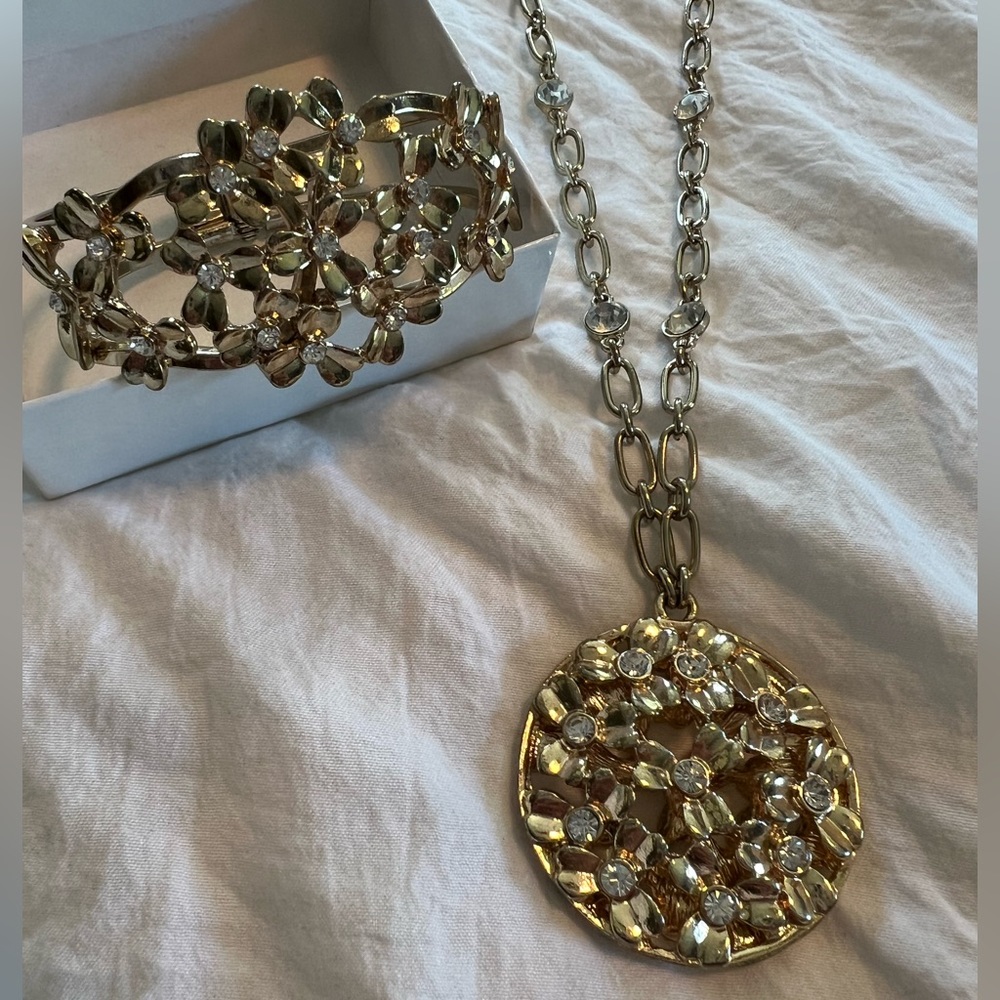 White House Black Market gold and rhinestone necklace and bracelet bundle